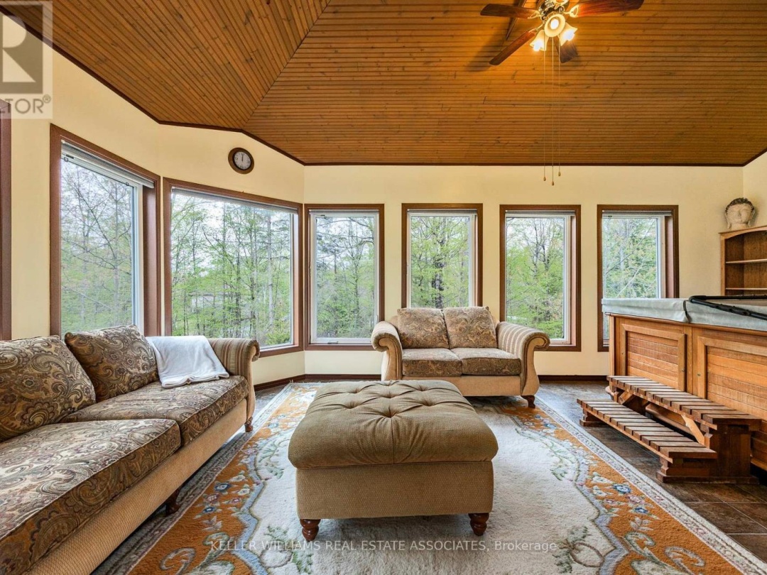 1979 COUNTY RD 48 ROAD, Kawartha Lakes (Bexley)