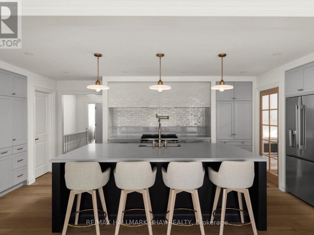 930 MARSHALL ROAD, Tiny