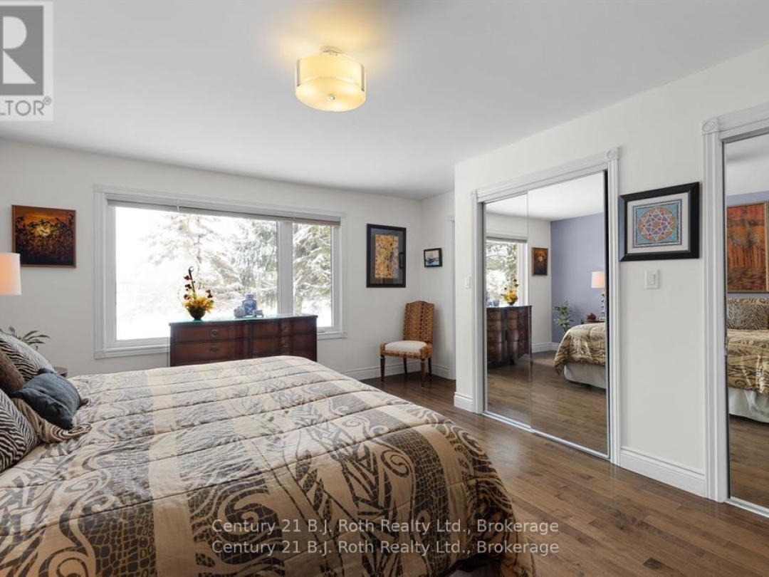 179 BAYSHORE DRIVE, Lake Simcoe