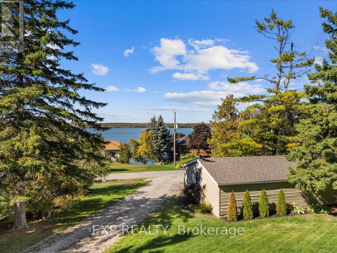 857 CEDAR GLEN ROAD, 