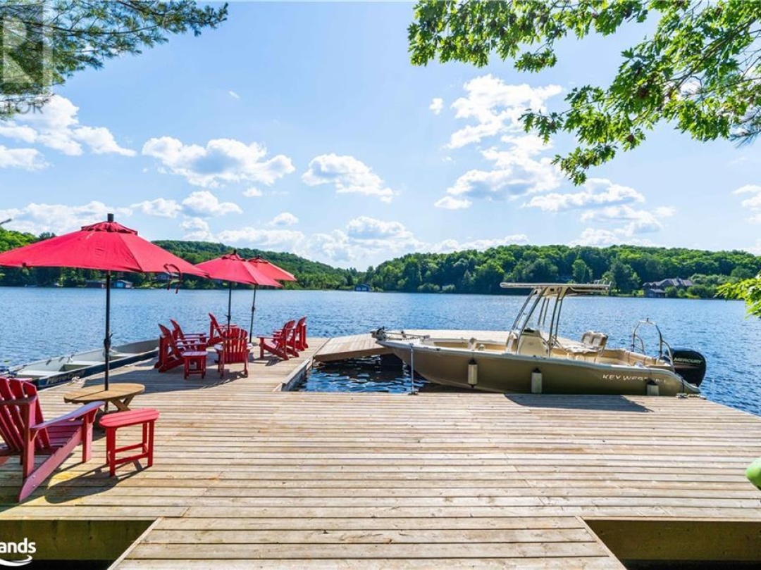 1074 Wallington Lane, Lake Of Bays