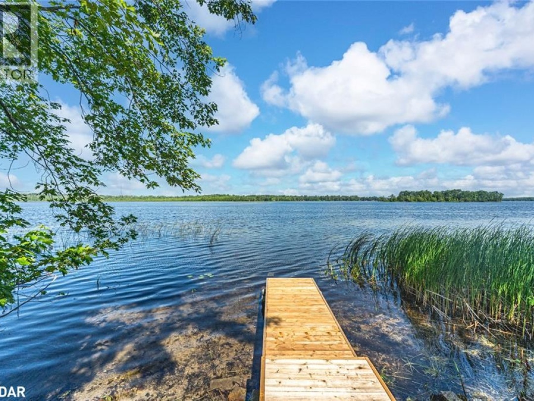 185 AVERY POINT Road, 