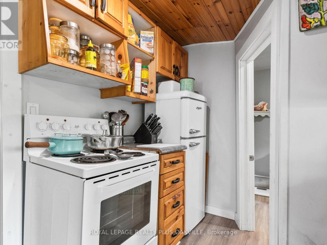 322 BOBCAYGEON ROAD, 