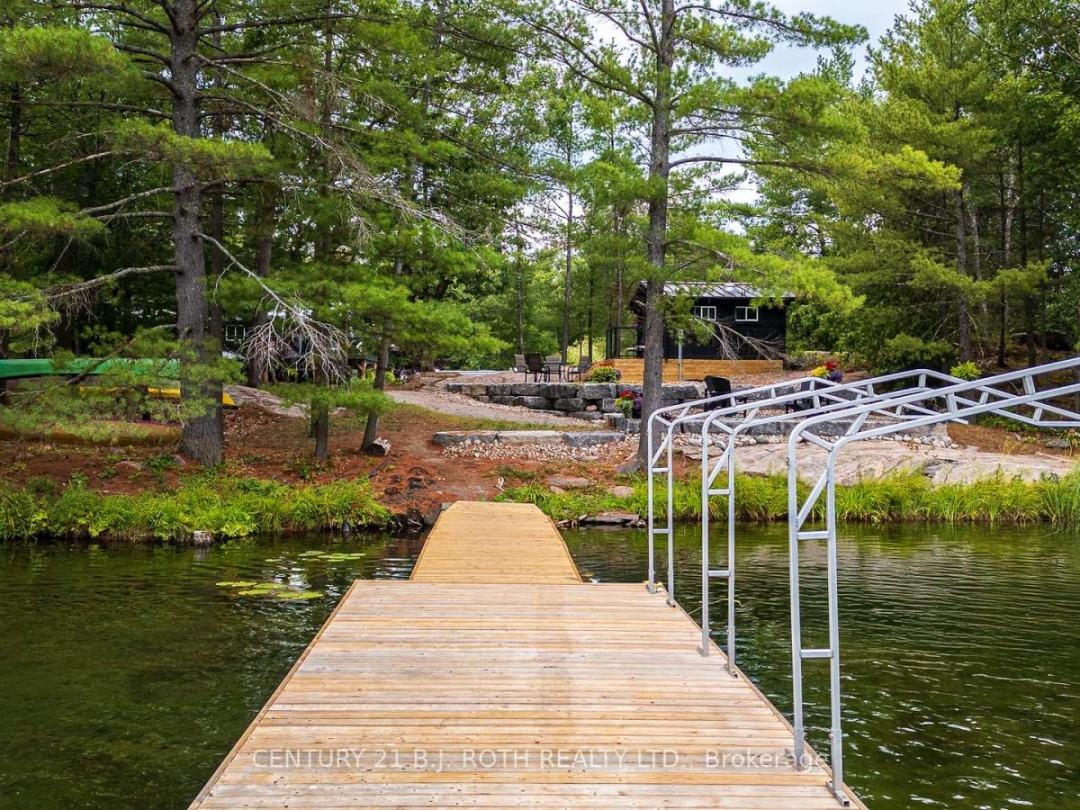3193 MUSKOKA STREET, Severn River