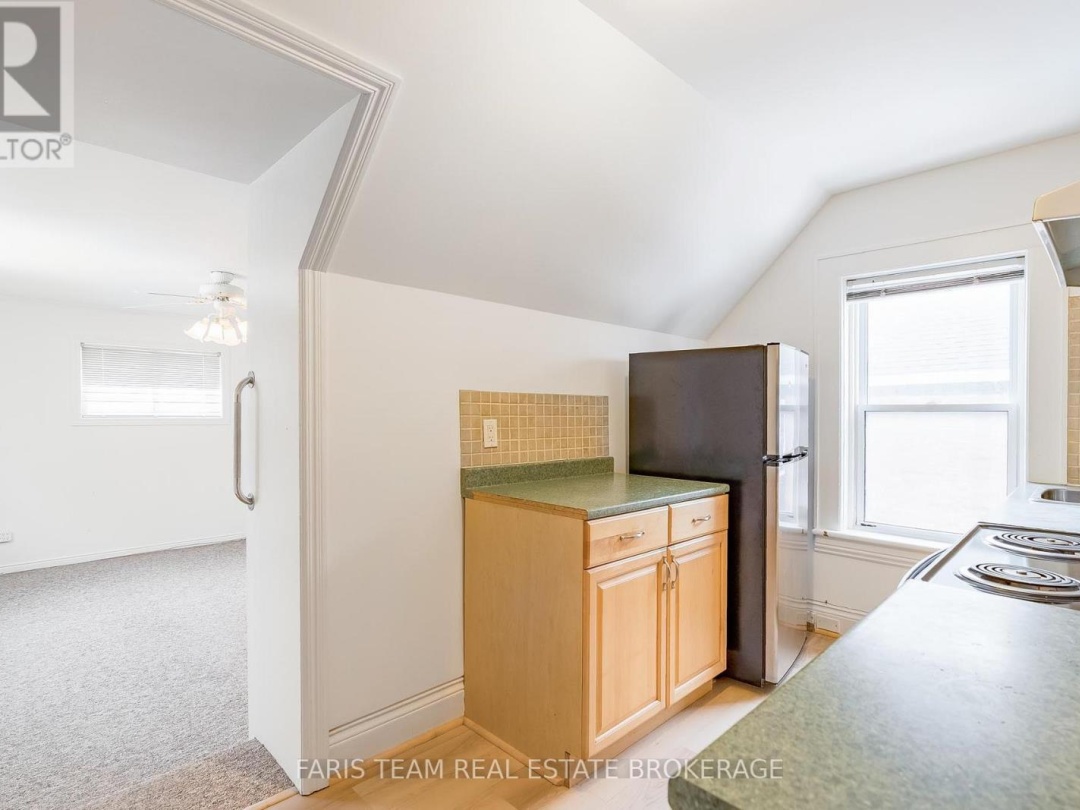 240 LACLIE STREET, Orillia