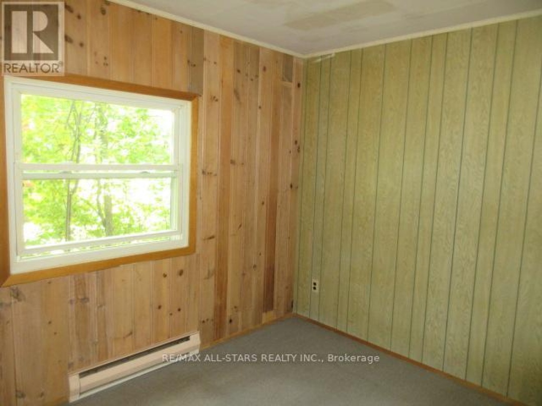 83 KING STREET W, 