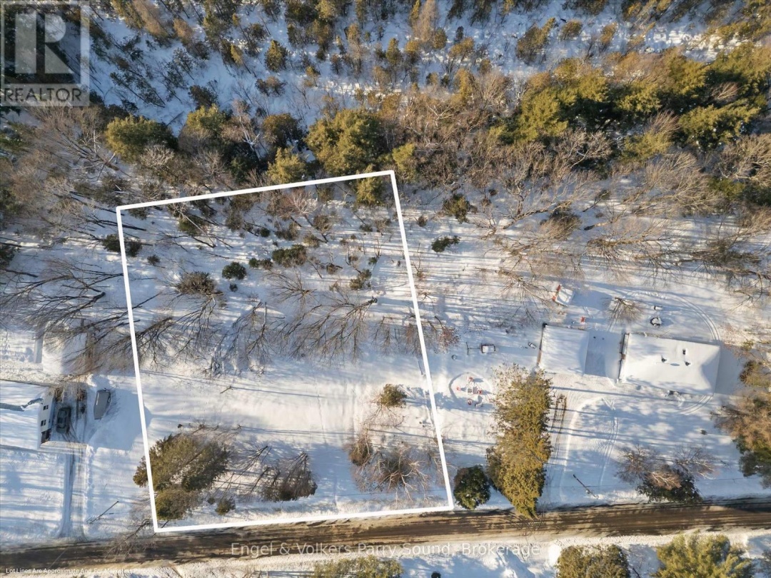 40 MILLER DRIVE, McDougall