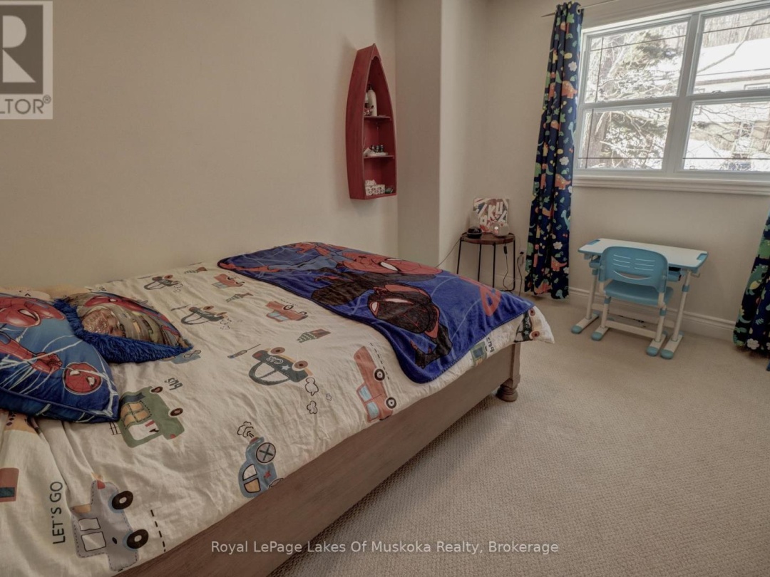 317 FALCON ROAD, Huntsville (Chaffey)
