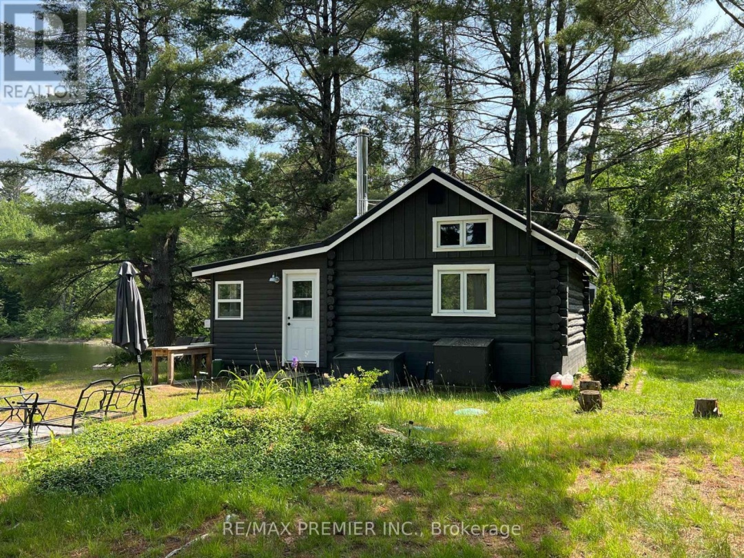 1130 COLONY ROAD, Muskoka River