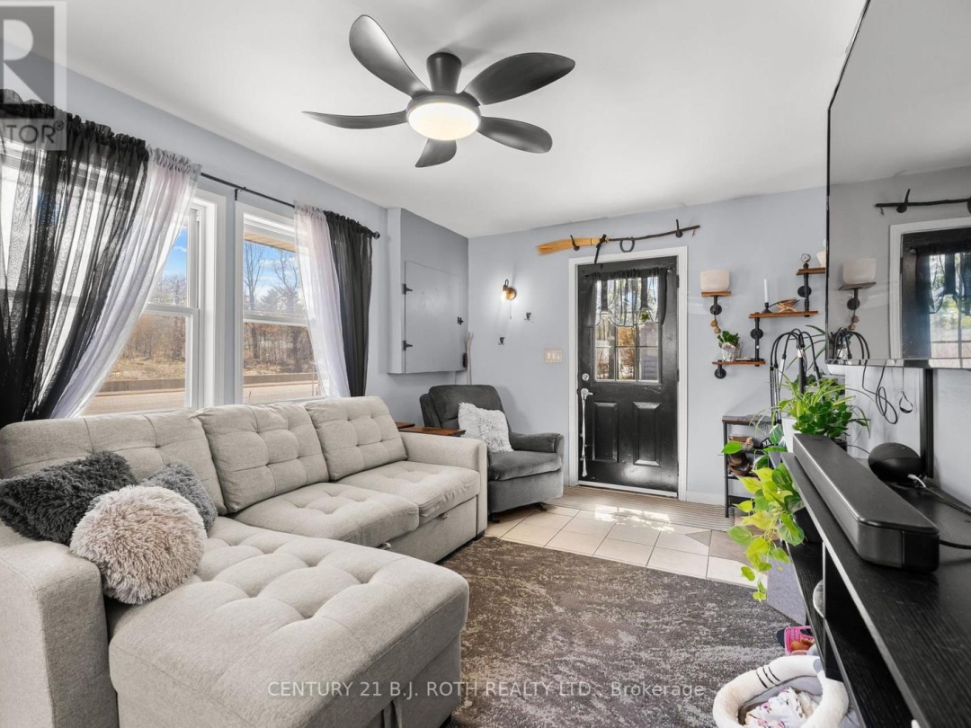 1411 HWY 11 S, Gravenhurst (Morrison)