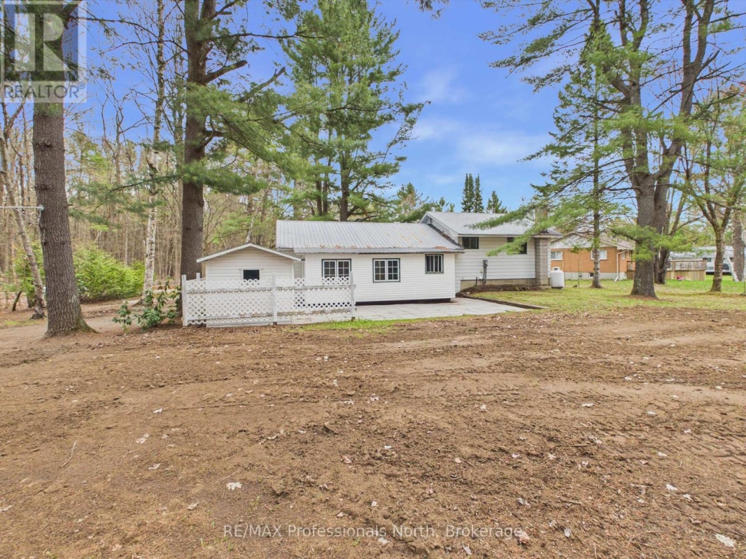 11 BEACON LANE, Bracebridge (Macaulay)
