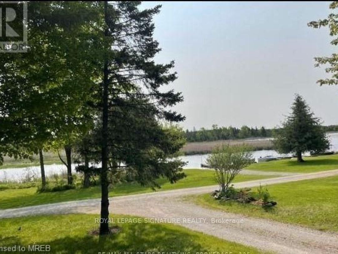 2152 County 36 Road Unit# 30, Sturgeon Lake