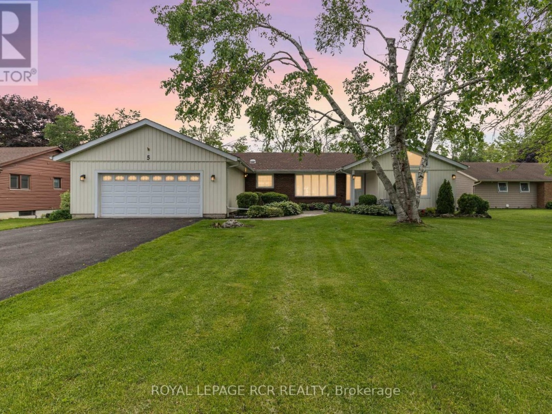 5 PARK LANE, Lake Simcoe