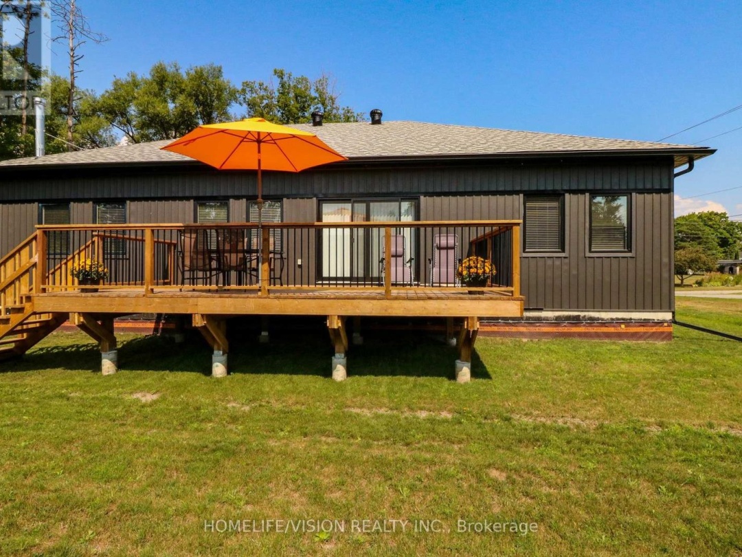 740 MIDLAND AVENUE, Tay (Port McNicoll)