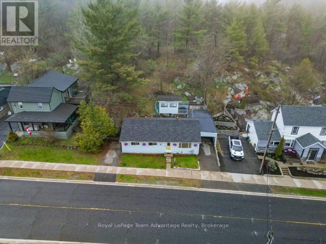 31 CASCADE STREET, Parry Sound