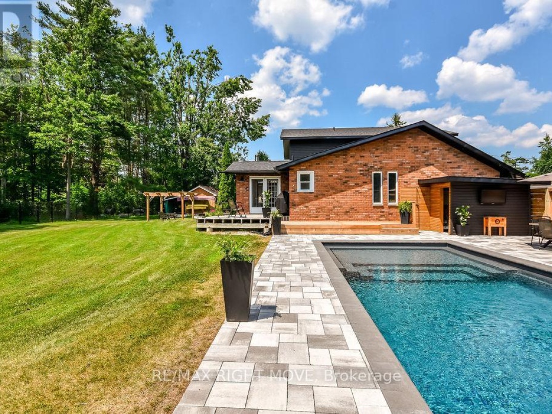4278 WILSON POINT ROAD N, 