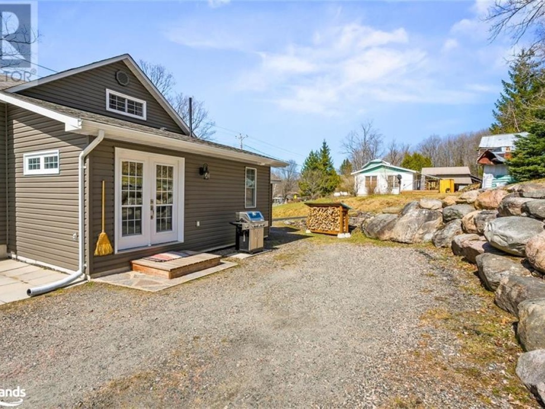 2592 Haliburton Lake Road, Haliburton