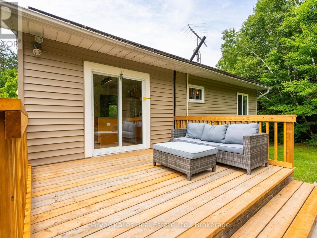 1094 PROSPECT LAKE ROAD, 