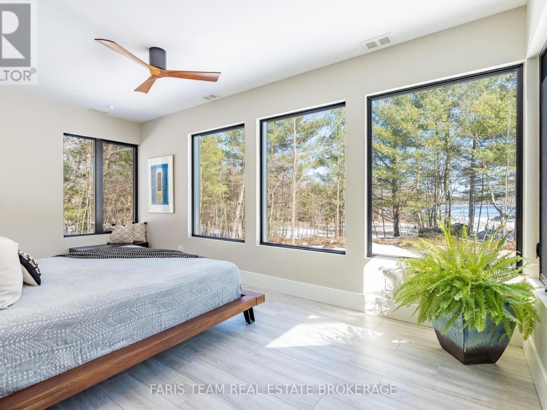 3870 DARLING ISLAND ROAD, Gloucester Pool