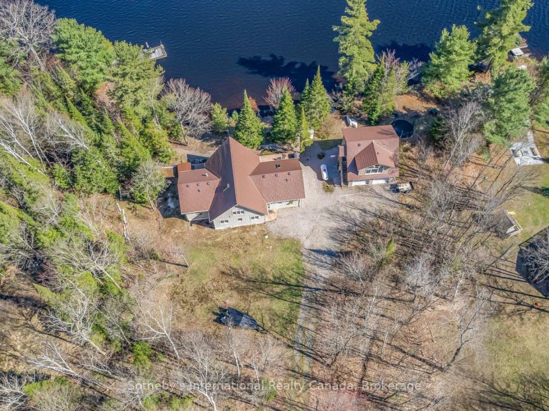9 PAULS BAY ROAD, Harris Lake