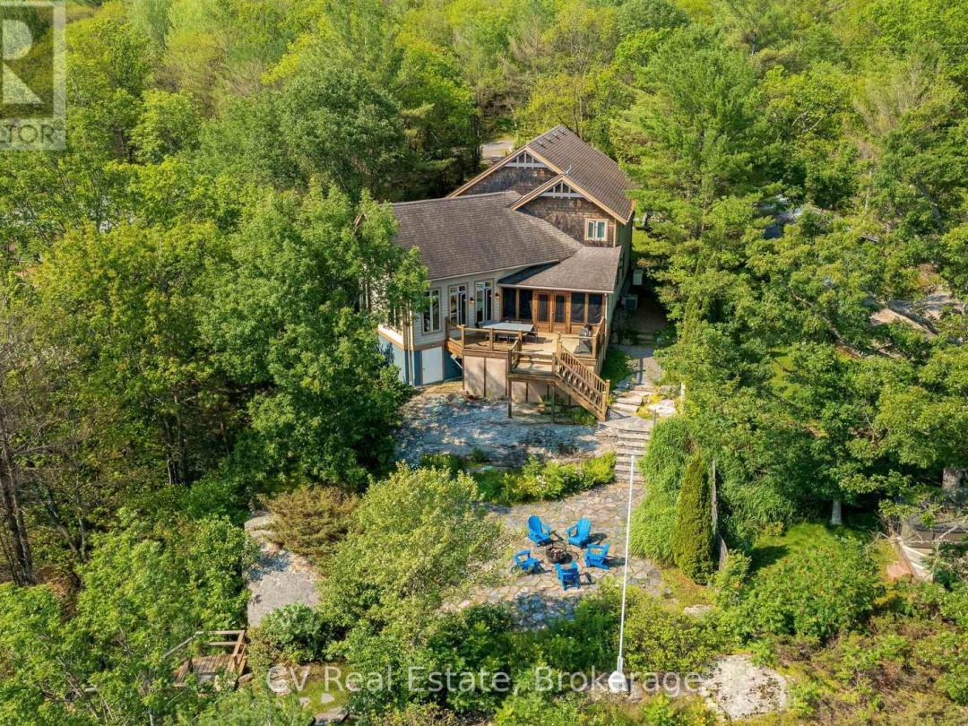 1016 LAWLAND HEIGHTS ROAD, Lake Muskoka