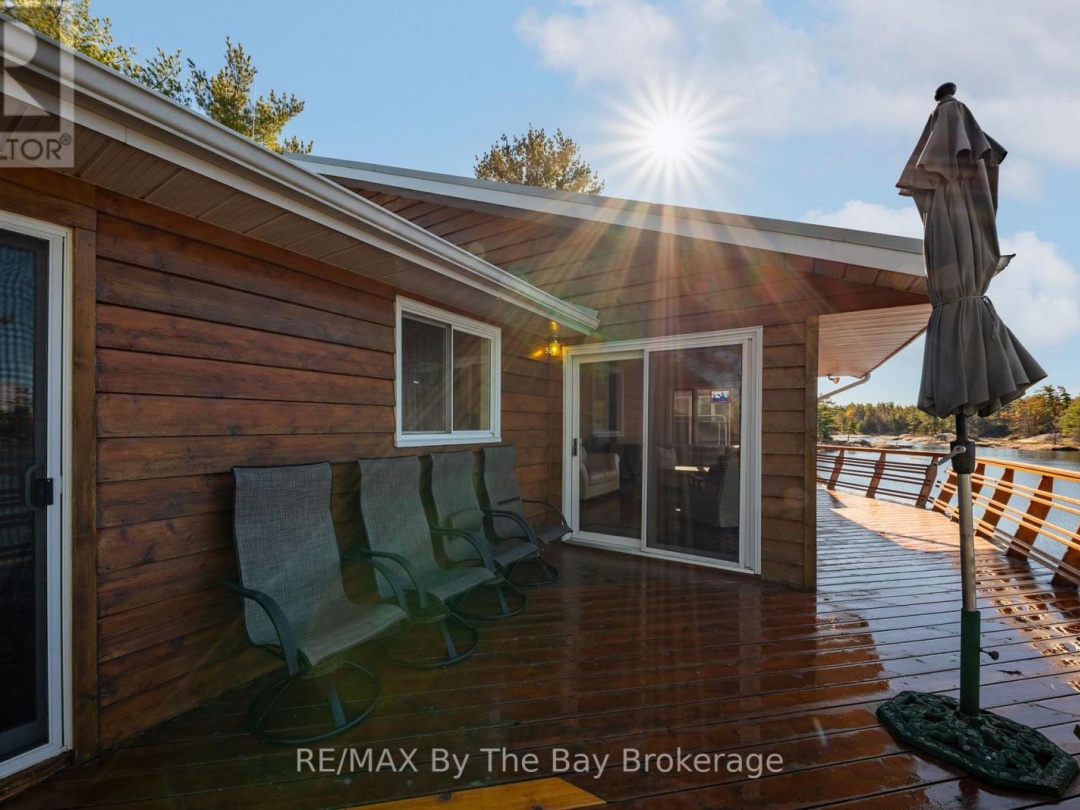 2 ISLAND 2890, Georgian Bay