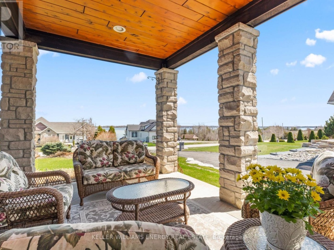 112 PELLER COURT, Pigeon Lake