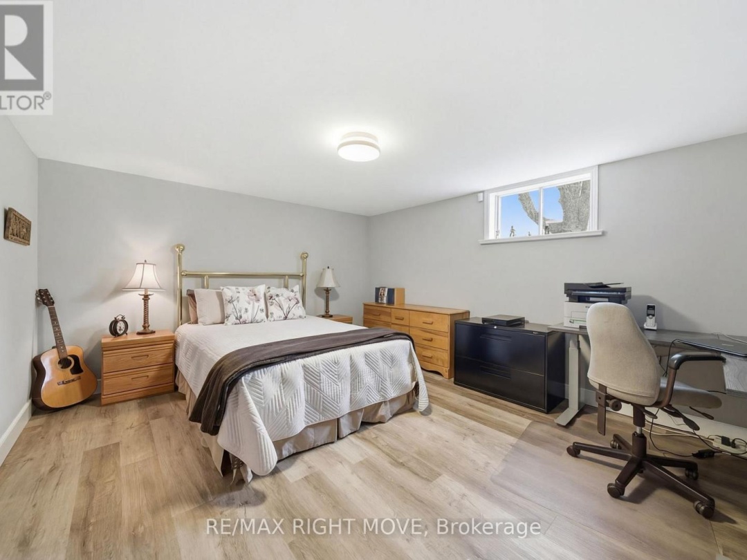 2 LAVENDER COURT, Ramara