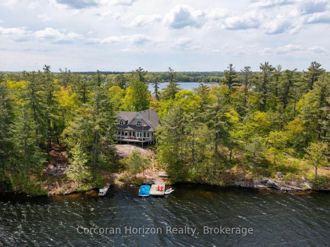 1320 ISLAND 360 ISLAND, Six Mile Lake