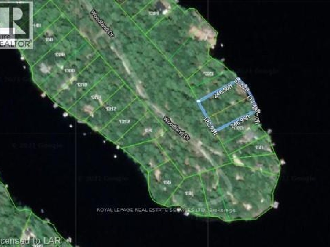 1327-1329 WOODLAND DRIVE, Muldrew Lake
