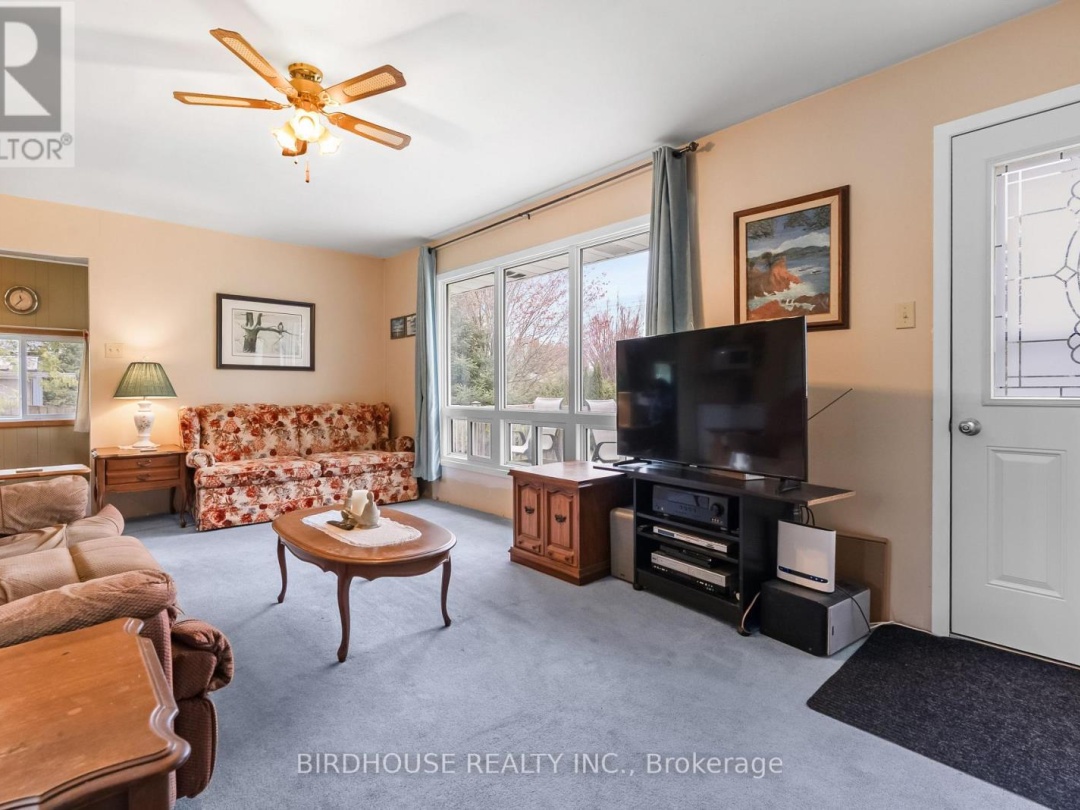 259 GEORGE DRIVE, Pigeon Lake