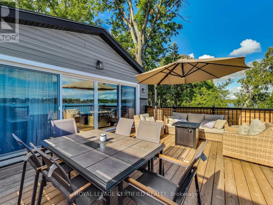 69 OLIVE CRESCENT, Lake Simcoe