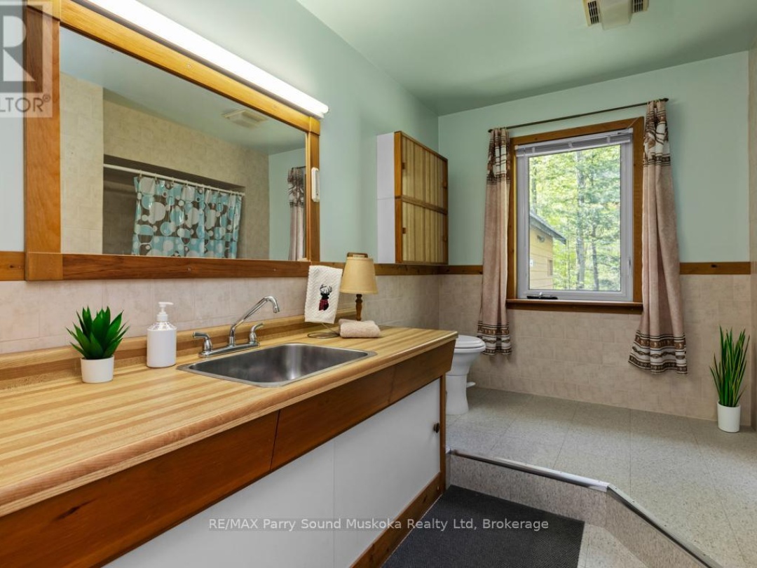 14 BURNEGIE LANE, Otter Lake