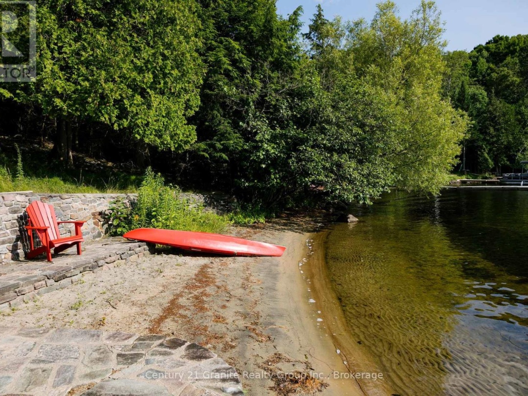 3437 KASHAGAWIGAMOG LAKE ROAD, 