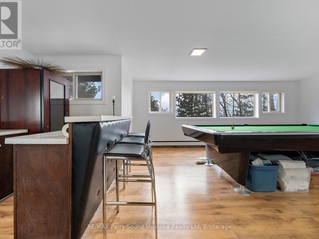 8 SUNSET AVENUE, Georgian Bay