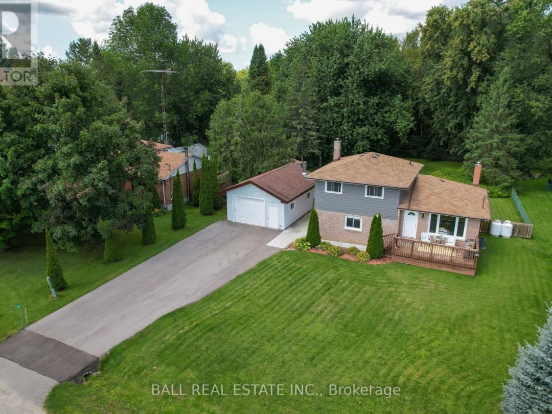 166 VICTORIA DRIVE, Sturgeon Lake