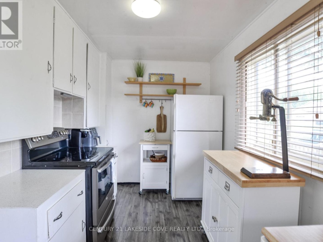 2730 LONE BIRCH TRAIL N, Lake Simcoe