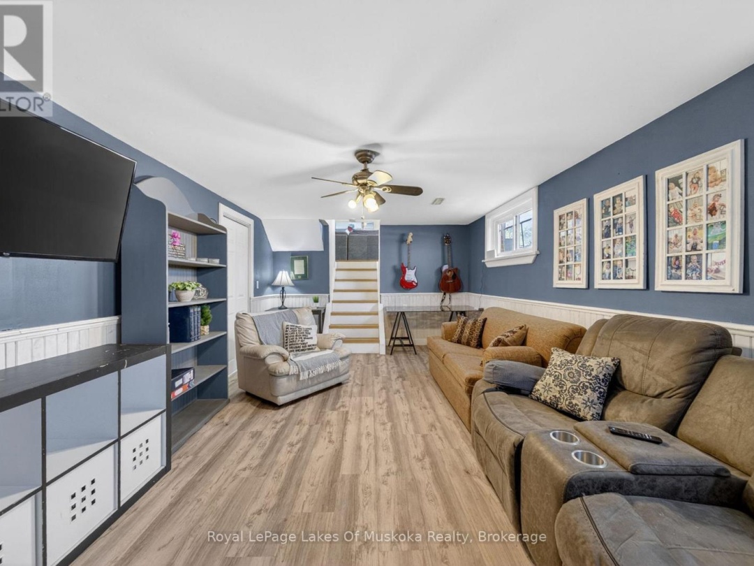 271 LAKELAND CRESCENT, Brock (Beaverton)