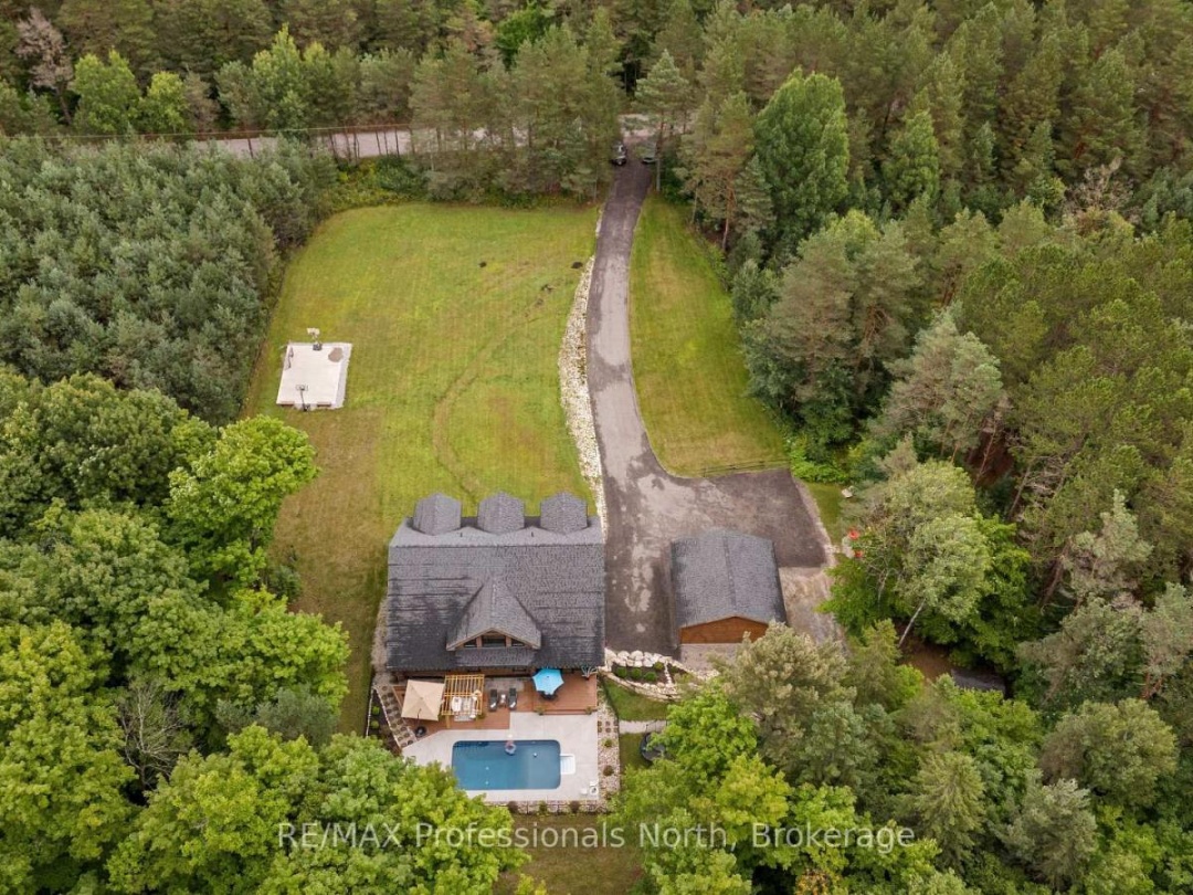 44 North Waseosa Lake Road, Huntsville (Chaffey)