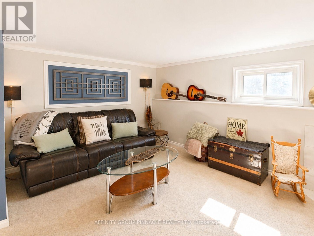 39 MUSKIE DRIVE, Lake Scugog