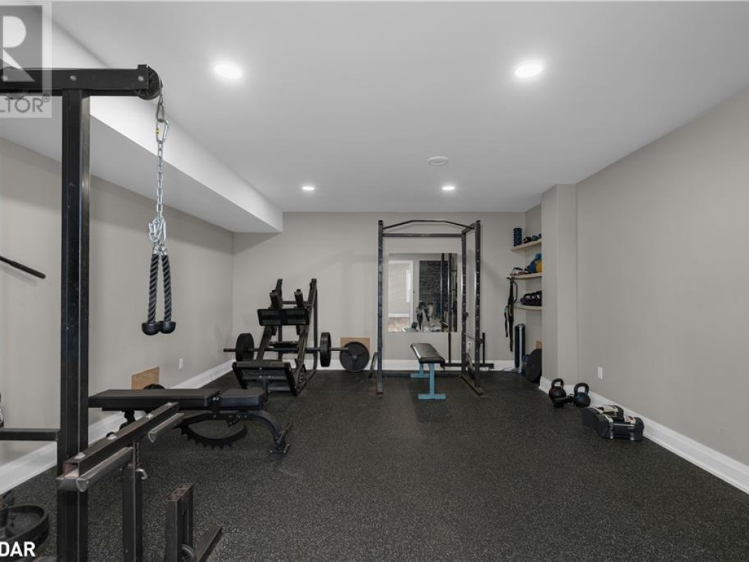 28 THOROUGHBRED Drive, Oro-Medonte