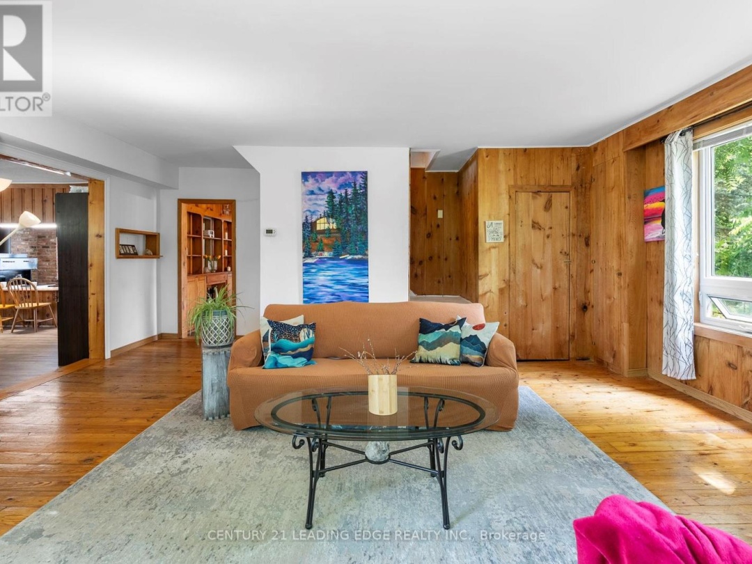 4077 MONCK ROAD, 