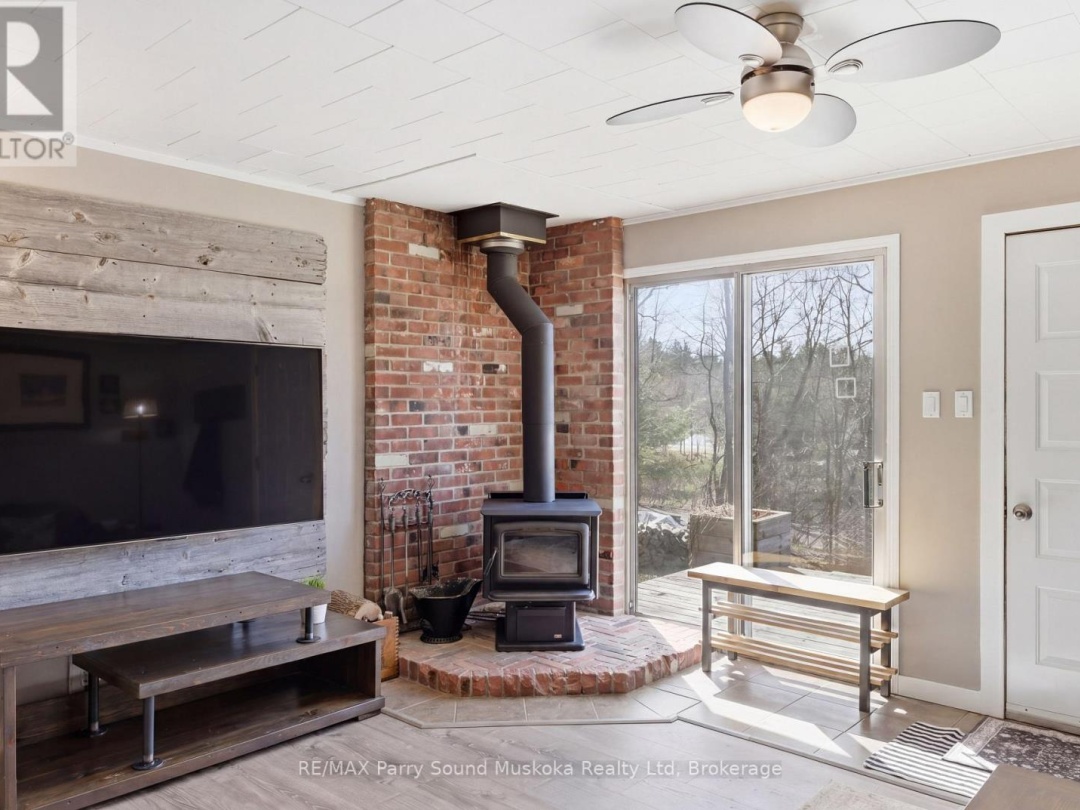 1 WOODS LANE, Seguin
