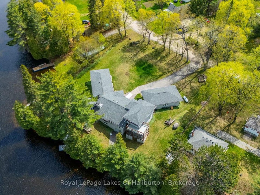 1089 PIONEER ROAD, Gooderham Lake
