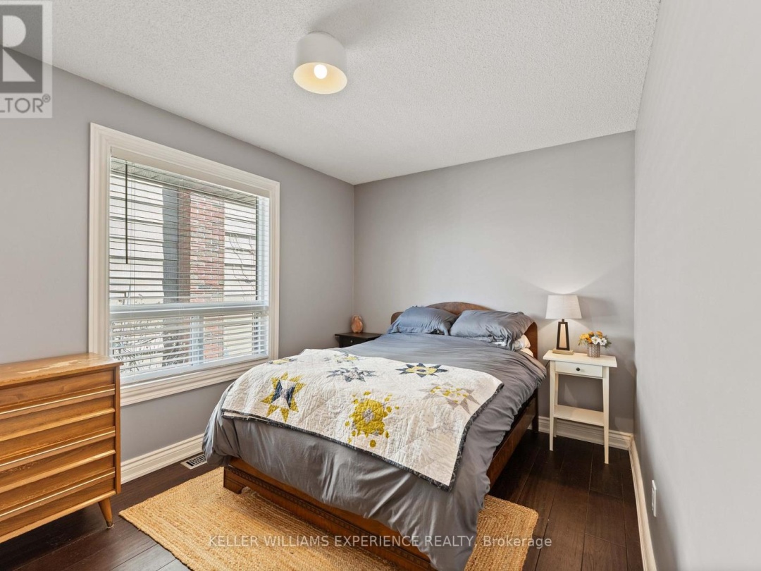 116 REID STREET, Kawartha Lakes (Bobcaygeon)