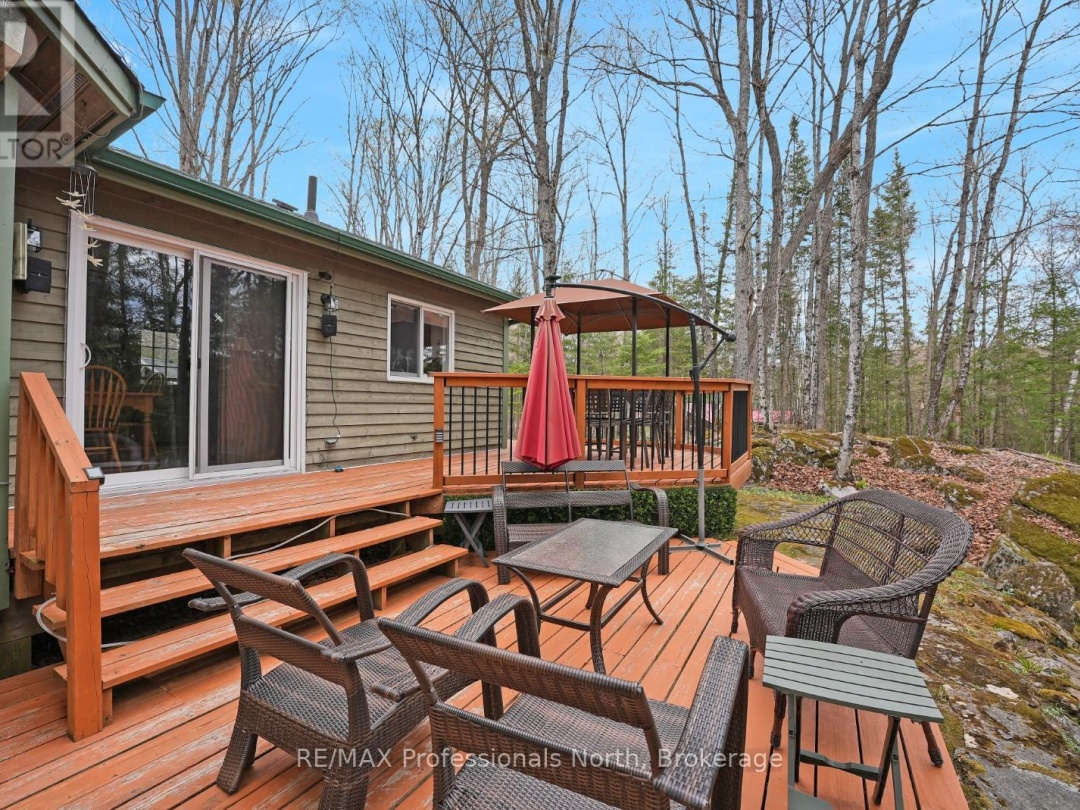 1157 BETWEEN LAKES TRAIL, Soyers Lake