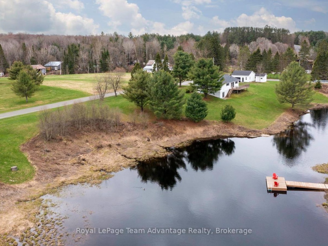 142 BROADBENT ROAD, Manitouwabing Lake