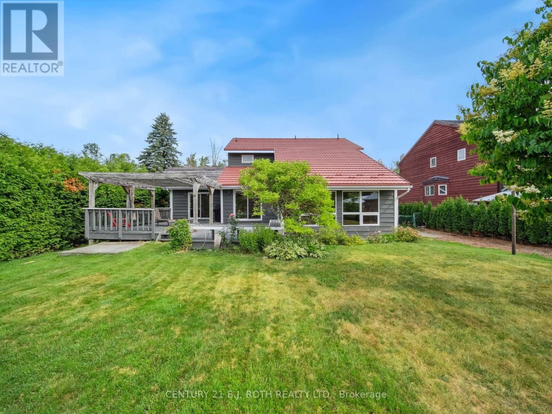 1415 CUNNINGHAM CRESCENT, 