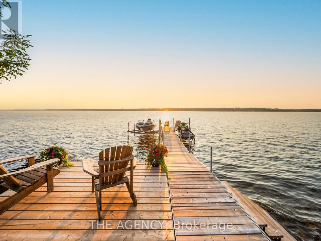 11 FIFTH STREET, Sturgeon Lake
