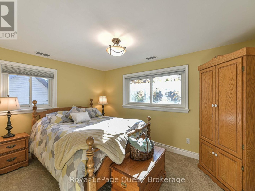 338 OLD MUSKOKA ROAD, 